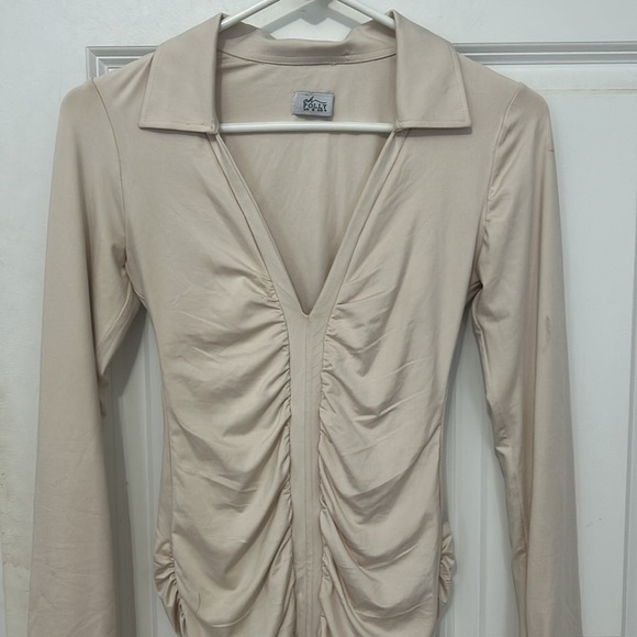 Oh Polly long sleeve Ruched Bodycon mini dress size 4 cream - Picture 3 of 6